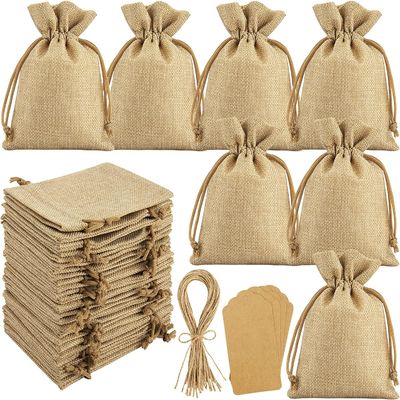 Burlap τσαντών Drawstring η σακούλα λουλουδιών τοποθετεί τις σακούλες κοσμήματος τσαντών δώρων για τη δεξίωση γάμου τεχνών DIY σε σάκκο, ίντσες 5X7