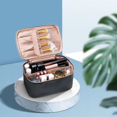 Τσάντα Makeup, φορητή καλλυντική τσάντα, διοργανωτής περίπτωσης Makeup ταξιδιού μεγάλης περιεκτικότητας, μαύρες τσάντες Makeup για Toiletry γυναικών την τσάντα